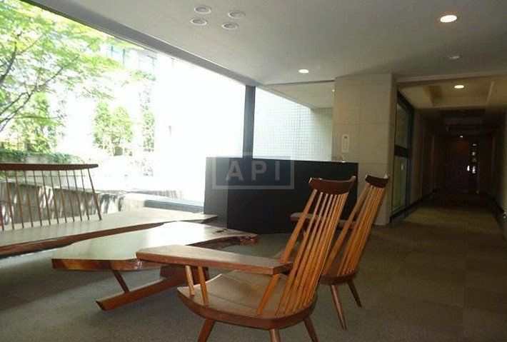  | PARK HOUSE JINGU-GAIEN Exterior photo 06