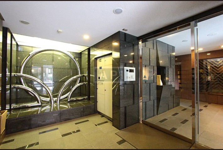  | TOUR ROYAL SANGUBASHI Exterior photo 03