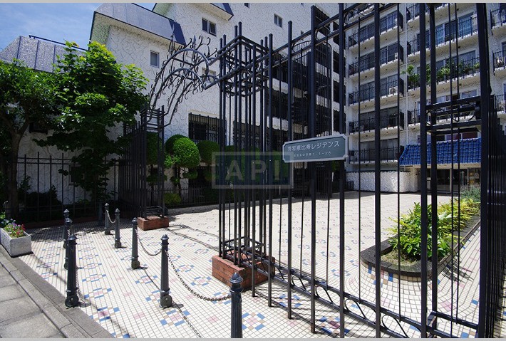  | SHUWA EBISU RESIDENCE Exterior photo 02