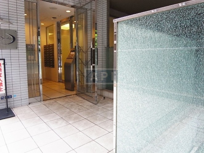  | DUO SCALA NISHI-AZABU TOWER EAST Exterior photo 03