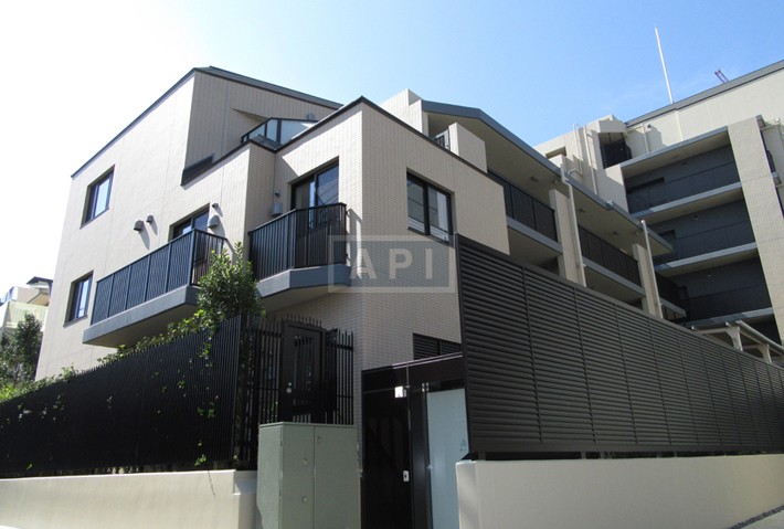  | PARK HOMES YOTSUYA SANCHOME Exterior photo 04