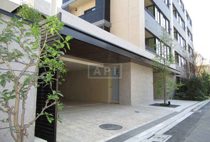  | PARK HOMES YOTSUYA SANCHOME Exterior photo 05