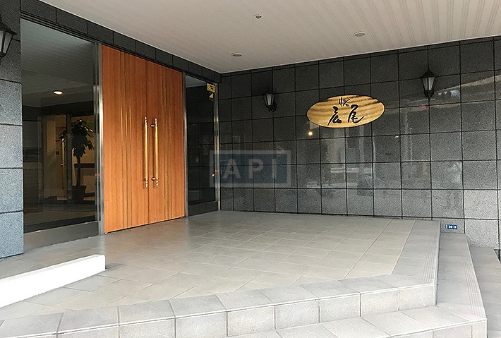  |  Exterior photo 03