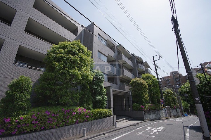  | PARK HOUSE YOYOGIKOEN Exterior photo 04