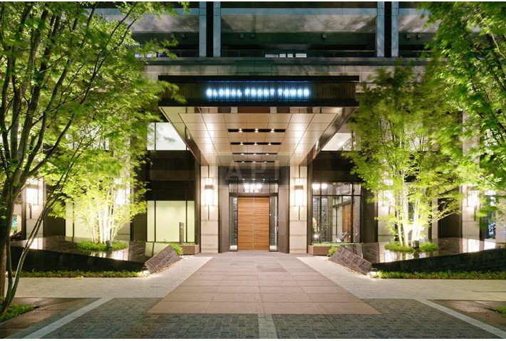  | GLOBAL FRONT TOWER Exterior photo 06