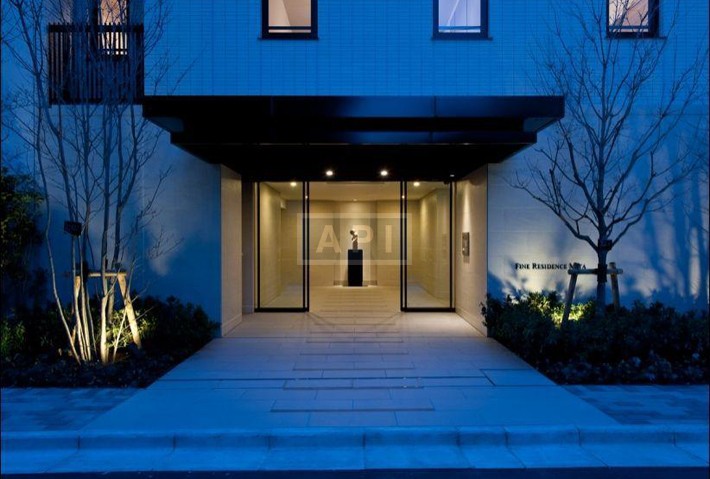  | FINE RESIDENCE MITA Exterior photo 02