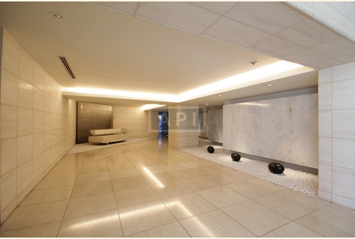  | CLARITY AZUR Exterior photo 02