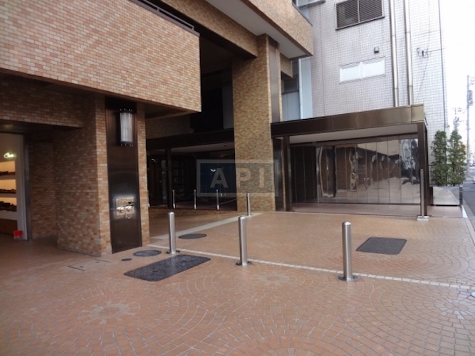  | DEMEURE MINAMI-AOYAMA Exterior photo 03