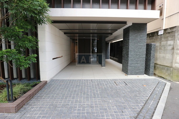  | OPEN RESIDENCIA TAKANAWADAI Exterior photo 04