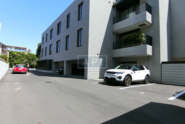  | THE PARKREMORE SHIROKANEDAI SANCHOME Exterior photo 11