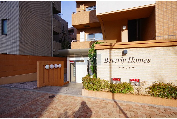  | BEVERKY HOMES SYOTO Exterior photo 04