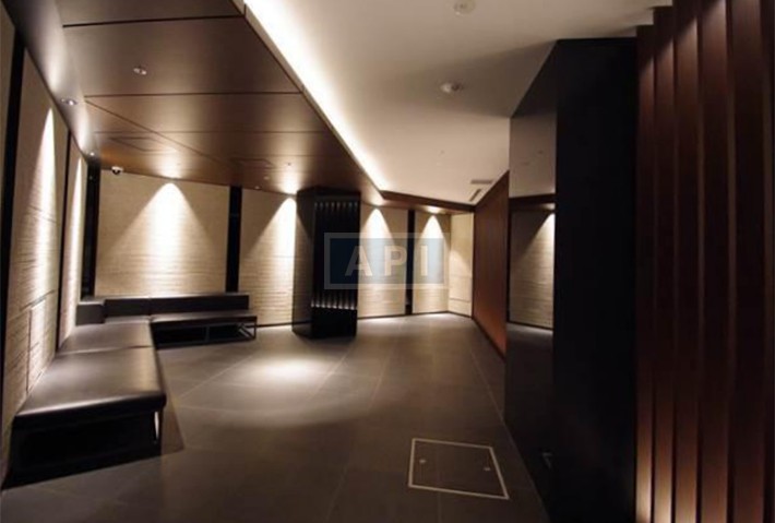  | OPEN RESIDENCIA HIROO THE HOUSE SOUTH COURT Exterior photo 04