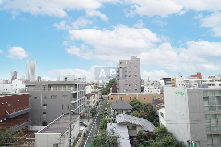  | PARK HOMES SHINJUKU-WAKAMATSUCHO Exterior photo 02