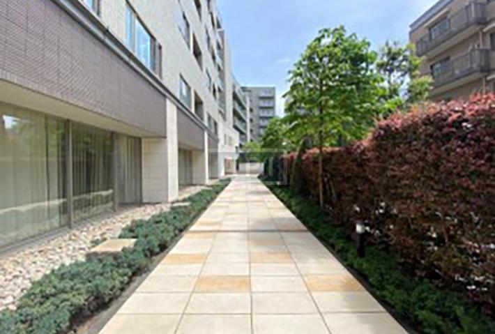  | GLENPARK KOMABA EAST Exterior photo 02