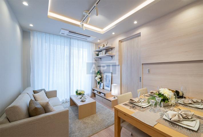  |  Interior photo 02