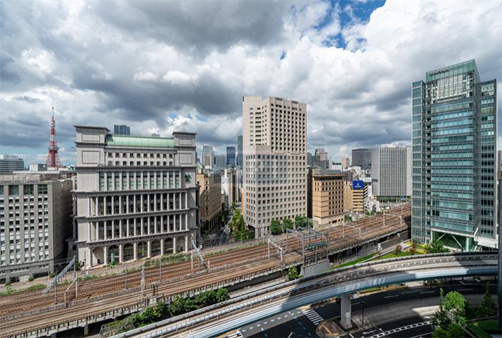  |  Interior photo 13