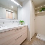  |  Interior photo 08