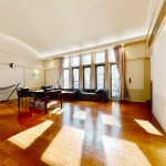  |  Interior photo 02