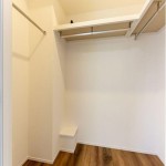  |  Interior photo 09