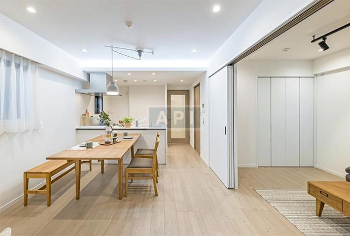  |  Interior photo 03