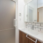  |  Interior photo 09