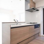  |  Interior photo 04