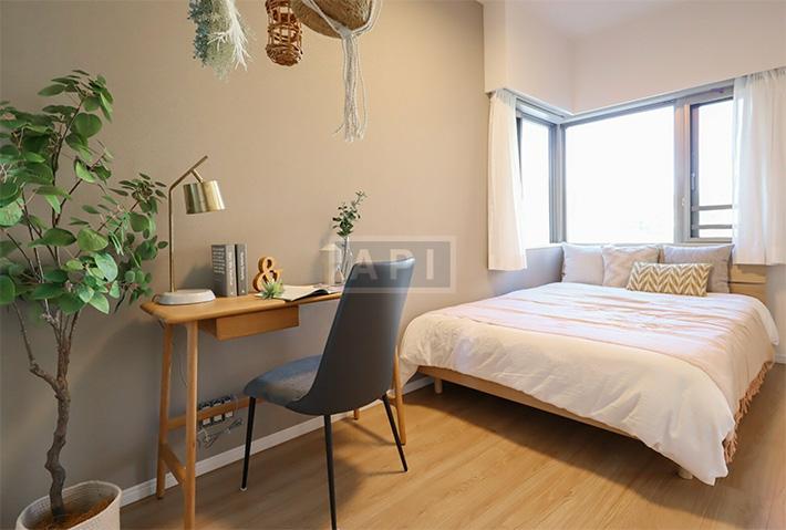  |  Interior photo 07