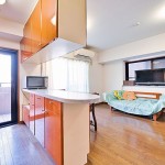  |  Interior photo 01