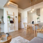  |  Interior photo 01