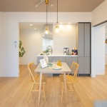  |  Interior photo 02