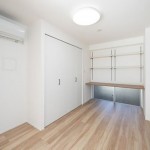  |  Interior photo 06