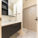  |  Interior photo 13