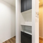  |  Interior photo 12