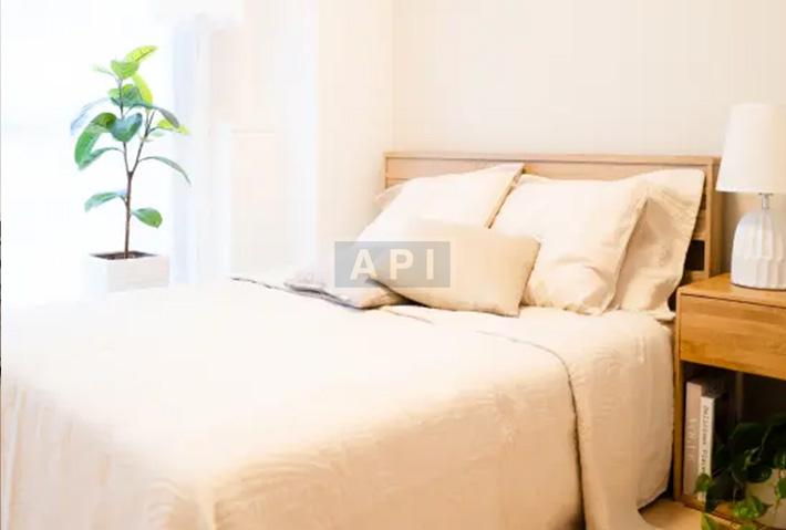  |  Interior photo 05