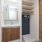  |  Interior photo 10