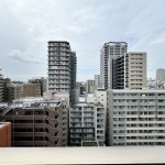  |  Interior photo 01